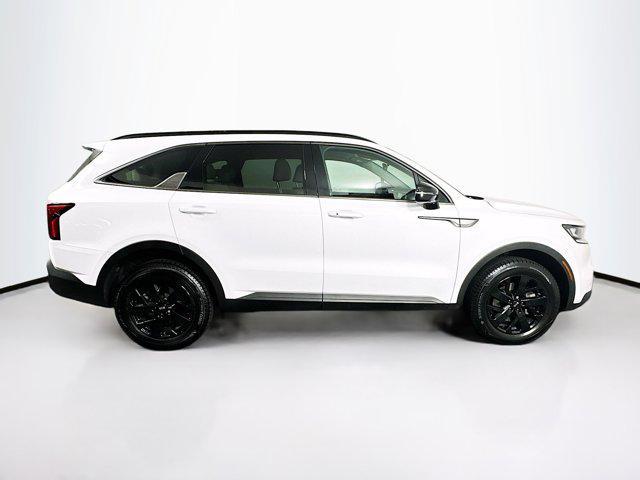 used 2021 Kia Sorento car, priced at $23,348