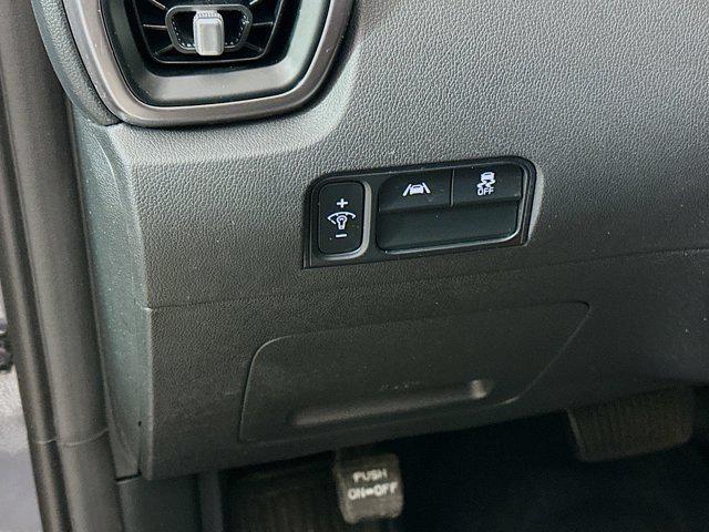 used 2023 Kia Sorento car, priced at $21,487