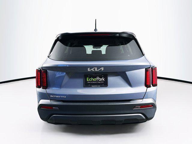 used 2023 Kia Sorento car, priced at $21,487