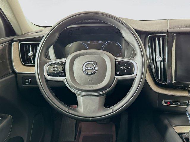 used 2021 Volvo XC60 car, priced at $29,996