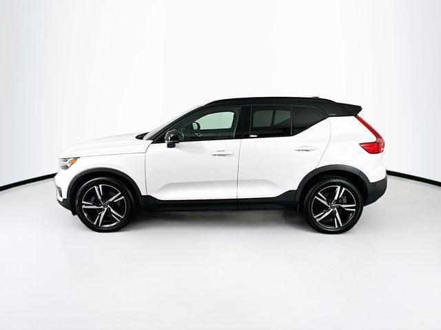 used 2019 Volvo XC40 car, priced at $21,499