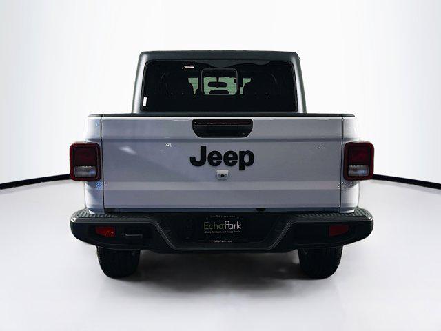 used 2023 Jeep Gladiator car, priced at $32,498