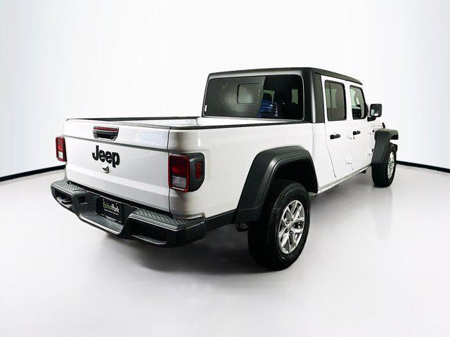 used 2023 Jeep Gladiator car, priced at $32,498