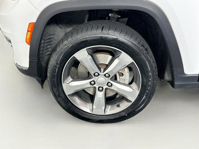 used 2021 Jeep Grand Cherokee L car, priced at $29,588