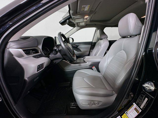 used 2023 Toyota Highlander car, priced at $35,997