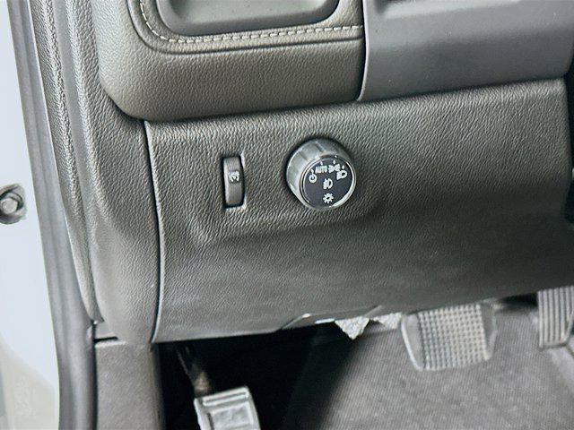 used 2022 GMC Canyon car, priced at $28,997