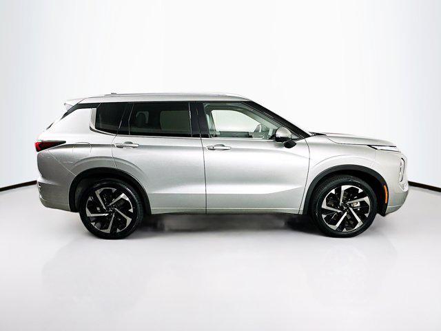 used 2024 Mitsubishi Outlander car, priced at $26,996