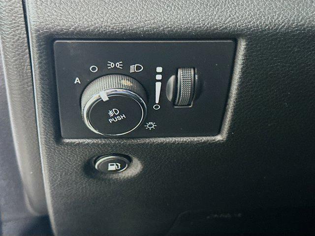 used 2022 Jeep Grand Cherokee car, priced at $25,597