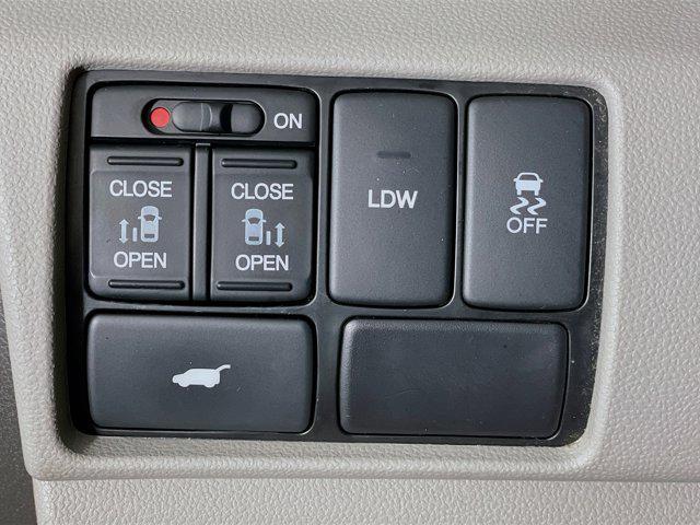 used 2017 Honda Odyssey car, priced at $13,797