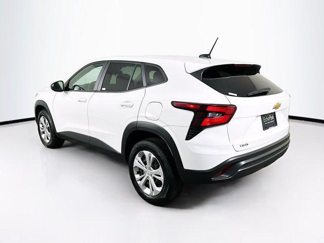 used 2024 Chevrolet Trax car, priced at $19,597