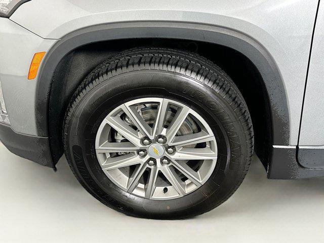 used 2023 Chevrolet Traverse car, priced at $28,599