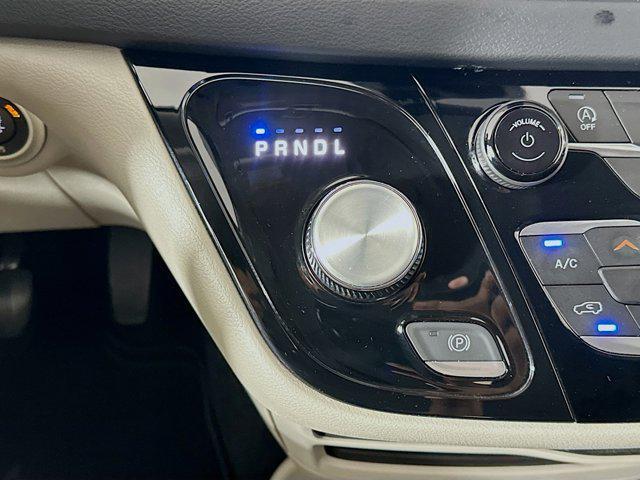used 2023 Chrysler Pacifica car, priced at $24,197