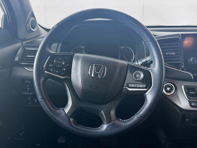 used 2022 Honda Pilot car, priced at $32,348