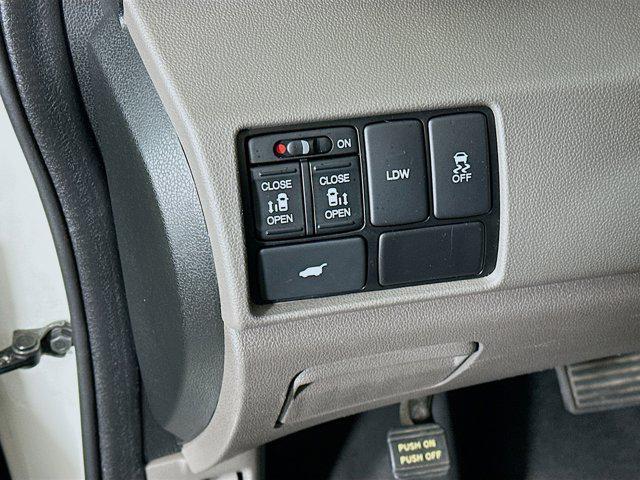 used 2016 Honda Odyssey car, priced at $12,996