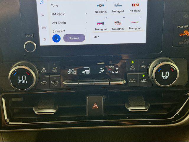 used 2023 Toyota Highlander car, priced at $31,697