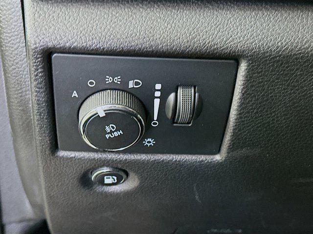 used 2020 Jeep Grand Cherokee car, priced at $19,697
