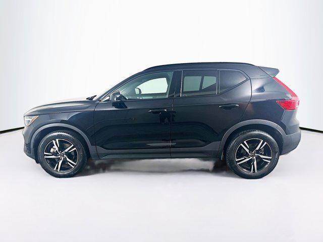 used 2024 Volvo XC40 car, priced at $30,487