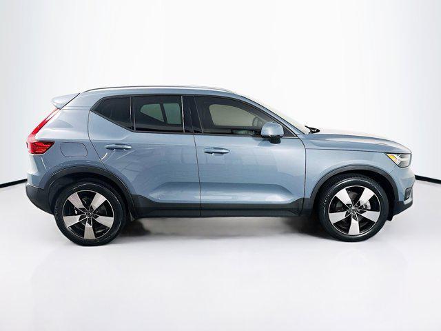 used 2021 Volvo XC40 car, priced at $25,996