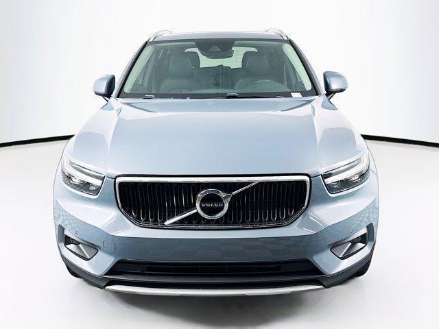 used 2021 Volvo XC40 car, priced at $25,996