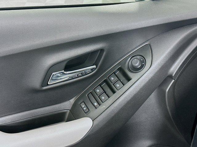 used 2020 Chevrolet Trax car, priced at $14,996