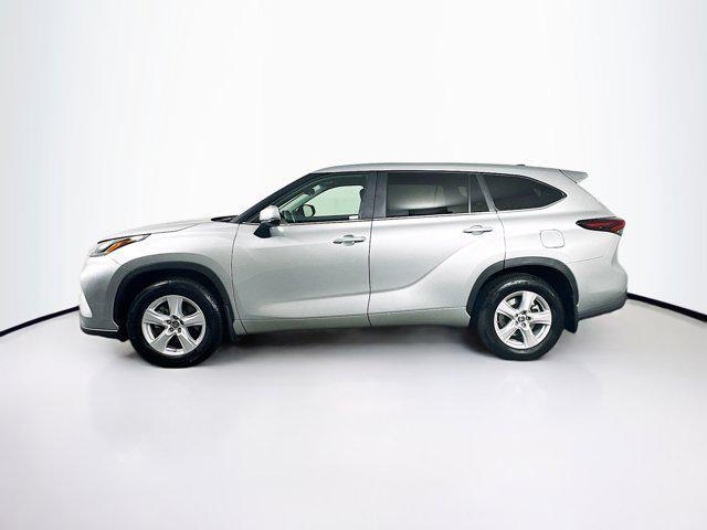 used 2024 Toyota Highlander car, priced at $35,999