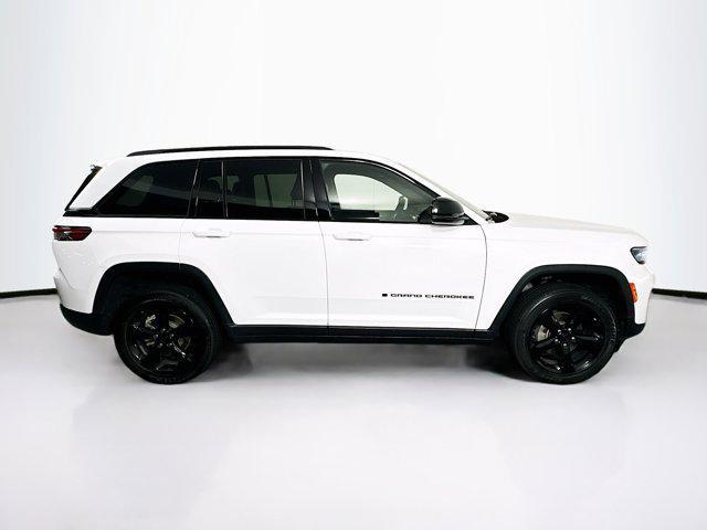 used 2023 Jeep Grand Cherokee car, priced at $28,997