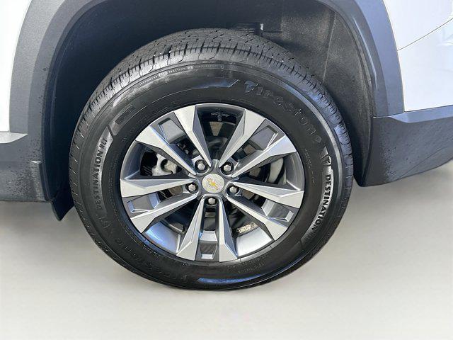 used 2025 Chevrolet Equinox car, priced at $23,997