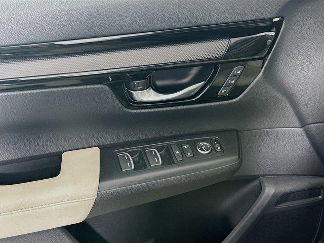 used 2024 Honda CR-V car, priced at $30,996