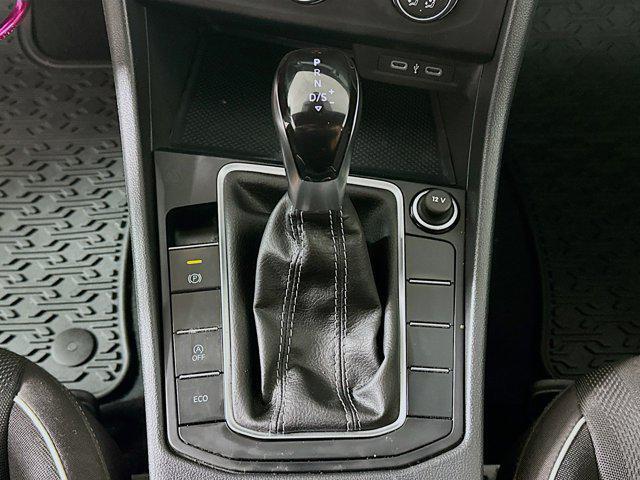 used 2024 Volkswagen Jetta car, priced at $19,547