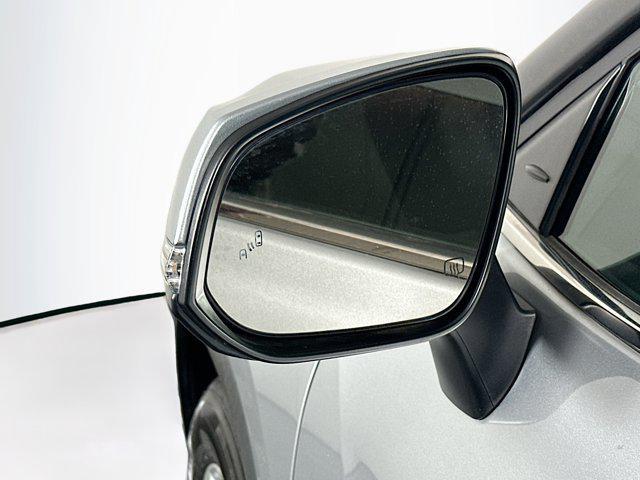 used 2023 Toyota Highlander car, priced at $31,497