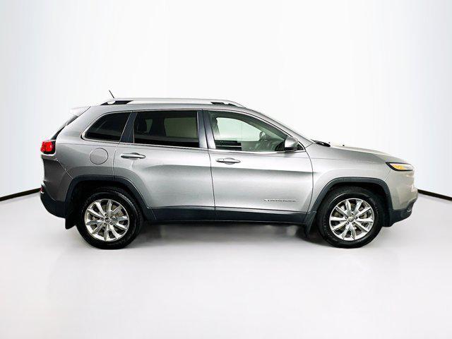 used 2015 Jeep Cherokee car, priced at $10,997