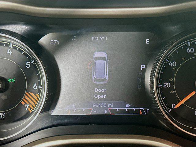 used 2015 Jeep Cherokee car, priced at $10,997