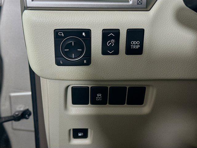 used 2013 Lexus GX 460 car, priced at $15,996