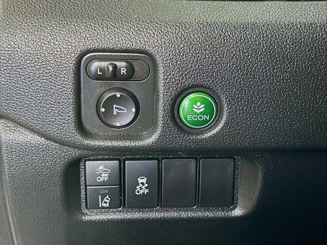 used 2022 Honda Pilot car, priced at $30,297