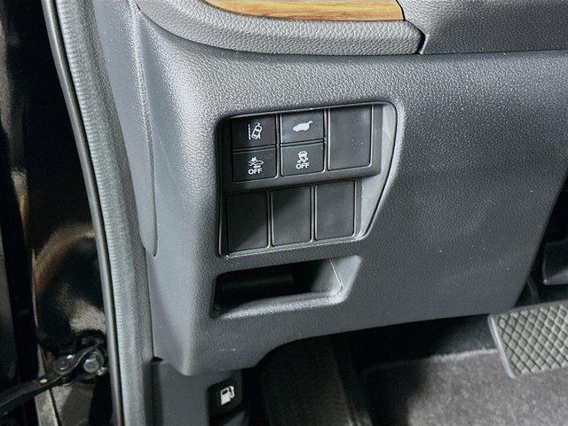 used 2021 Honda CR-V car, priced at $26,497