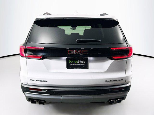 used 2025 GMC Acadia car, priced at $31,996