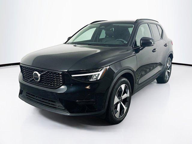 used 2024 Volvo XC40 car, priced at $30,377