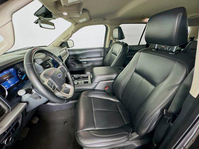 used 2024 Ford Expedition car, priced at $45,297