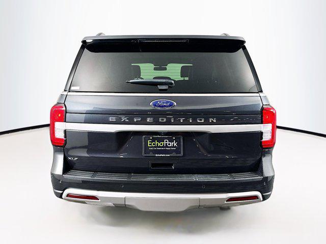 used 2024 Ford Expedition car, priced at $45,297
