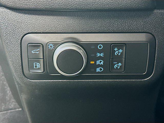 used 2022 Ford Escape car, priced at $20,787
