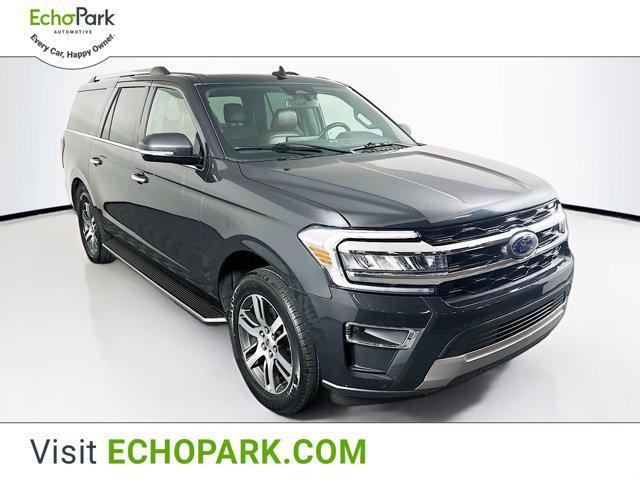 used 2023 Ford Expedition car, priced at $43,897