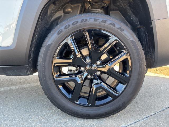 used 2023 Jeep Renegade car, priced at $23,999