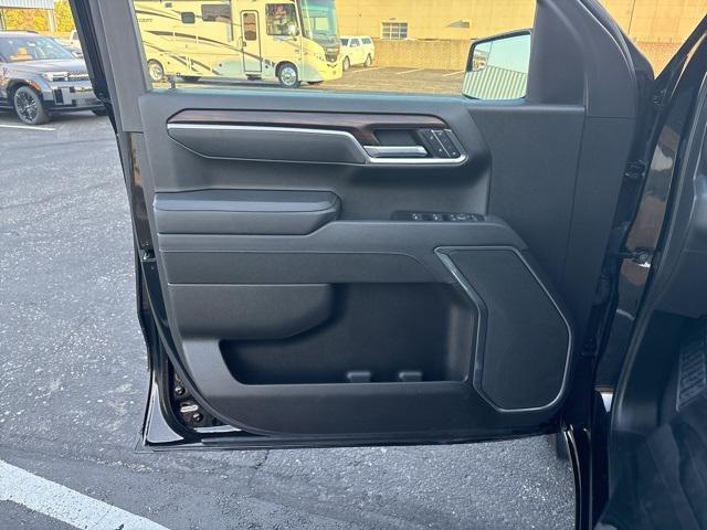 used 2025 GMC Sierra 1500 car, priced at $51,999