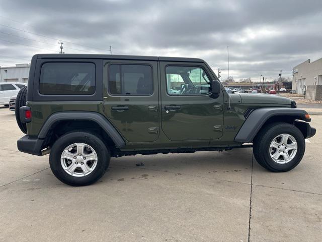 used 2022 Jeep Wrangler Unlimited car, priced at $31,999