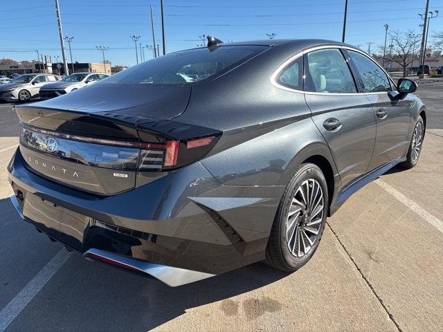 used 2024 Hyundai Sonata Hybrid car, priced at $31,999