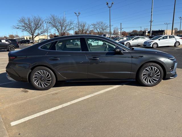 used 2024 Hyundai Sonata Hybrid car, priced at $31,999