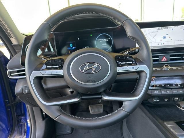 used 2022 Hyundai Elantra HEV car, priced at $26,999