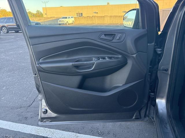 used 2013 Ford Escape car, priced at $9,999