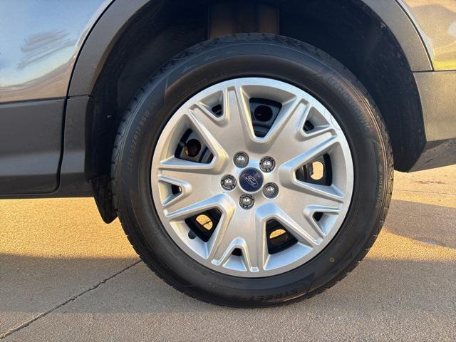 used 2013 Ford Escape car, priced at $9,999