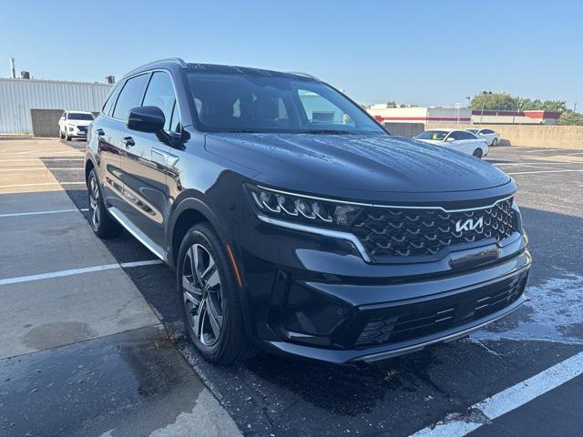 used 2022 Kia Sorento Hybrid car, priced at $29,999